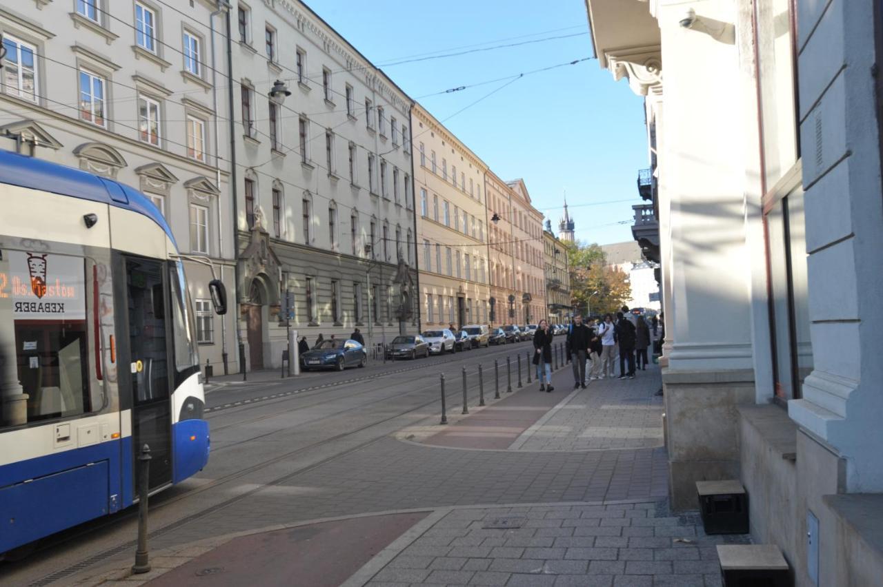 Old Town Sky Apartment Краків Екстер'єр фото